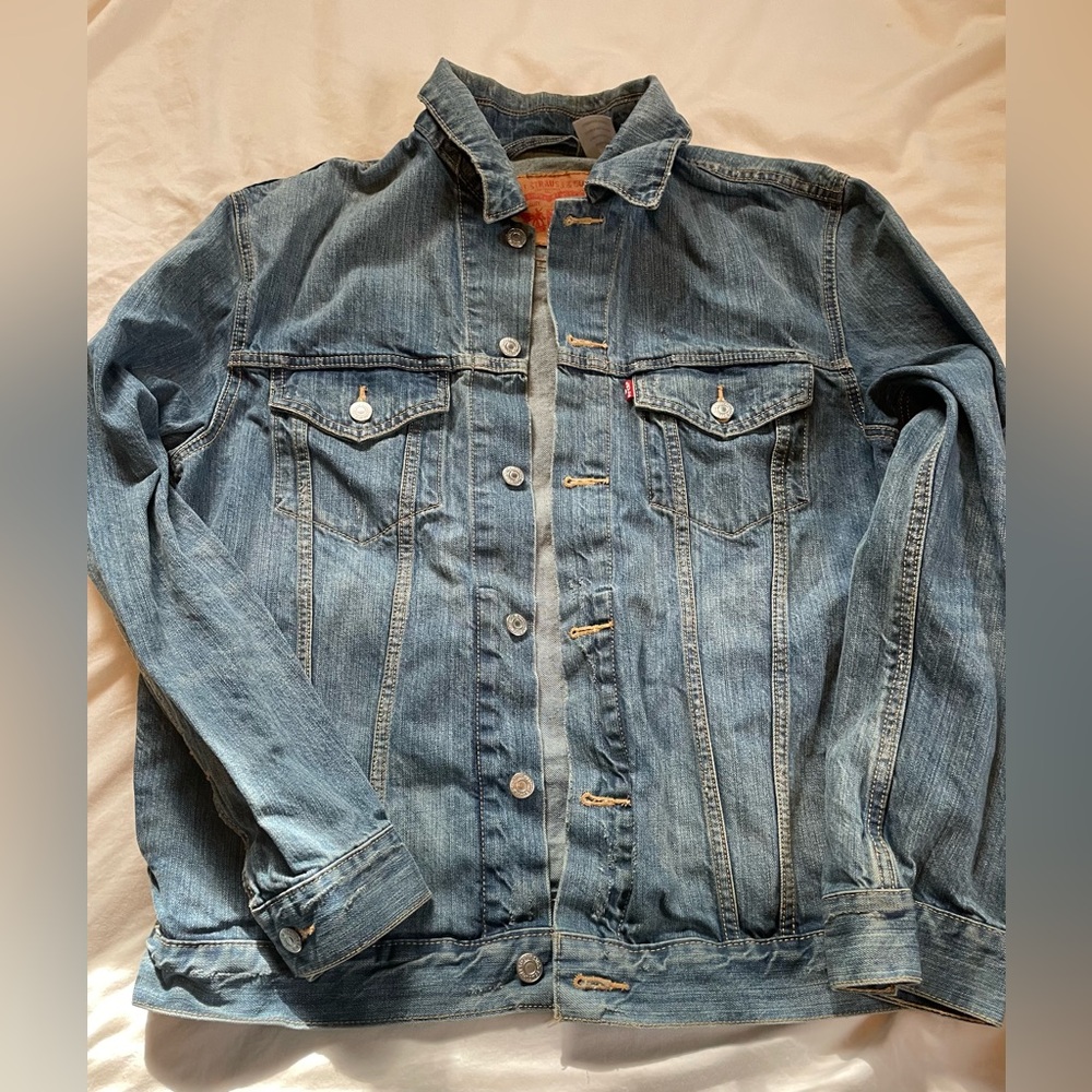 Levi Trucker Jean jacket, size XL